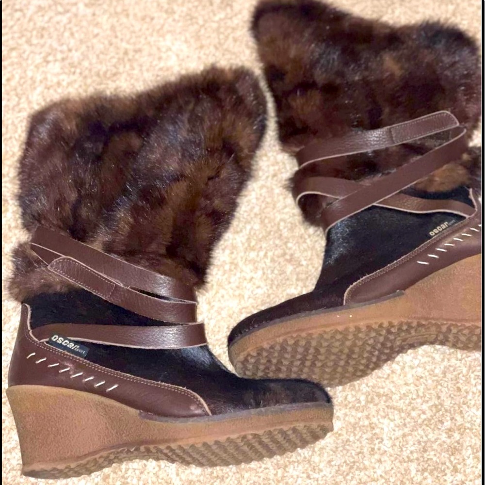 Oscar sports fur boots